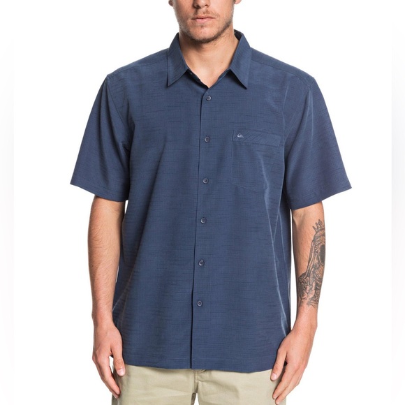 Quiksilver Waterman Centinela Premium Anti-Wrinkle Shirt - size XXL - navy - Picture 1 of 12